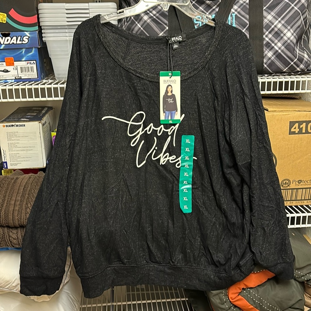 Black good vibes long sleeve sweater